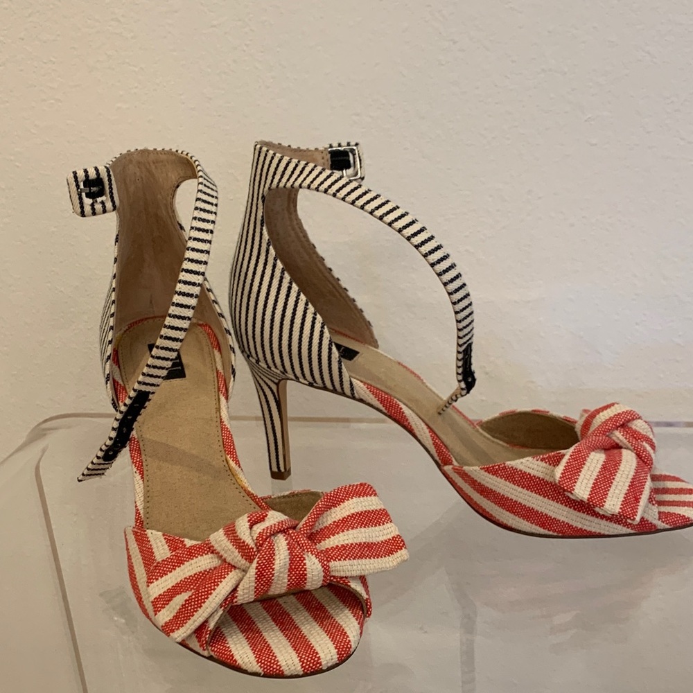 G.I.L.I. Red and White Striped Heels